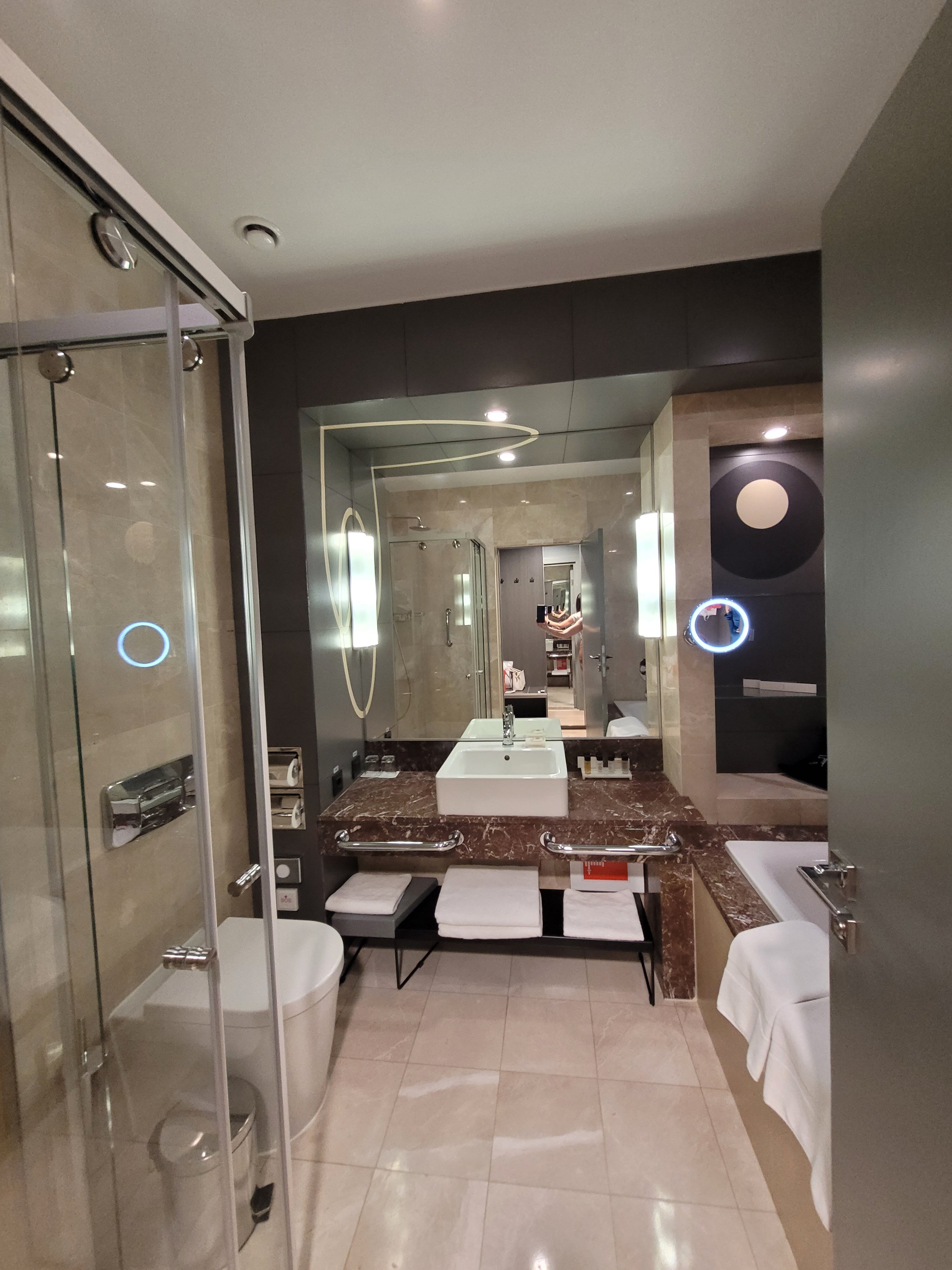 Radisson Blu Hotel, Rostov-on-Don-浴室