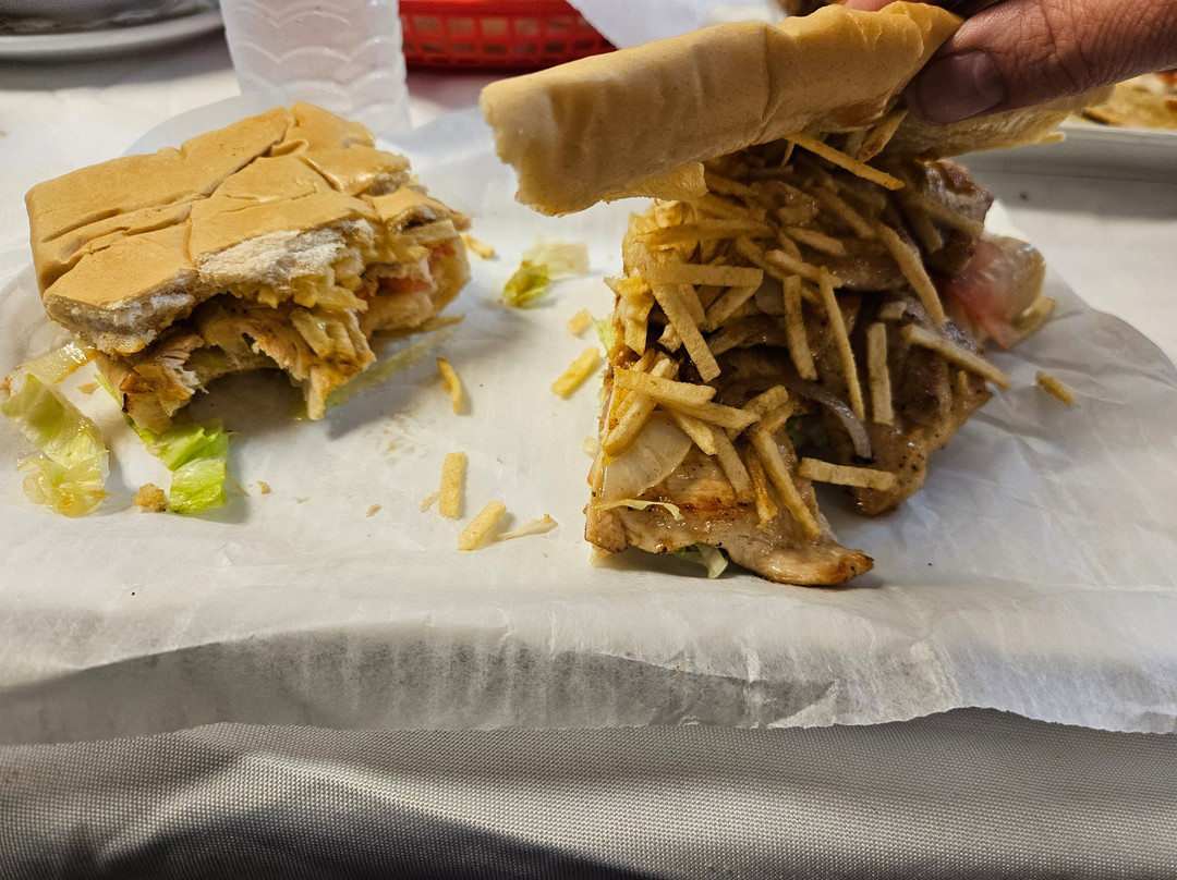 7 Mile Cuban Restaurant