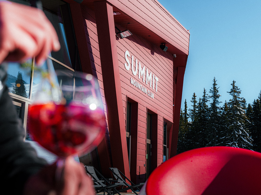 Summit Mountain Club
