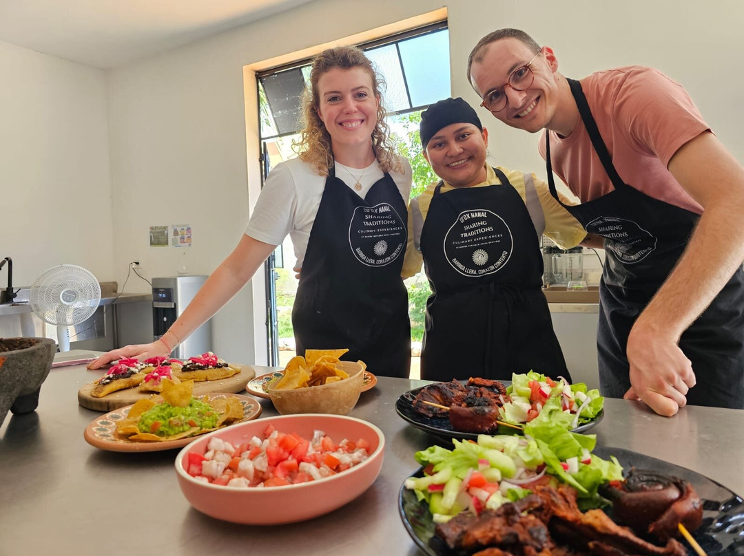 Sharing Traditions Cooking Class & Market Tour-梅里达必去景点