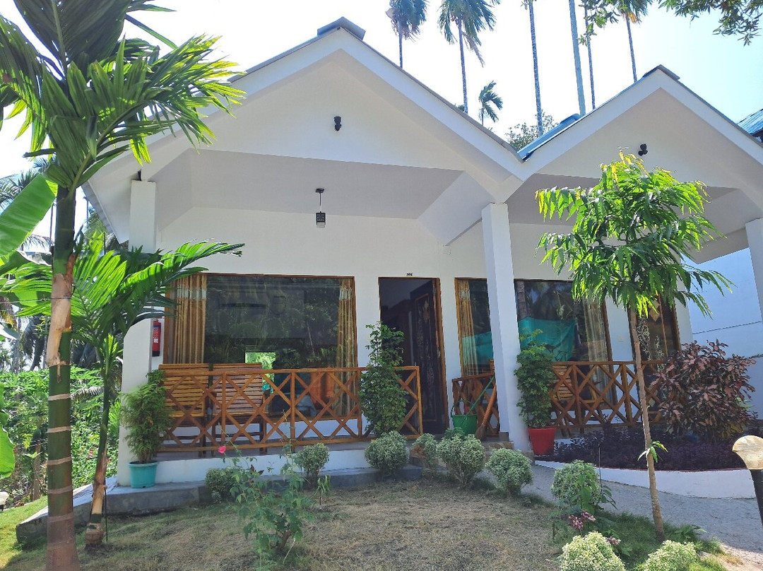 Laxmi Continental Resort