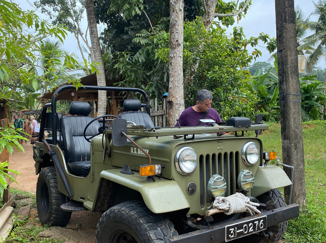 Hikkaduwa Jeep tour and tuk-tuk tour-希克杜沃必去景点
