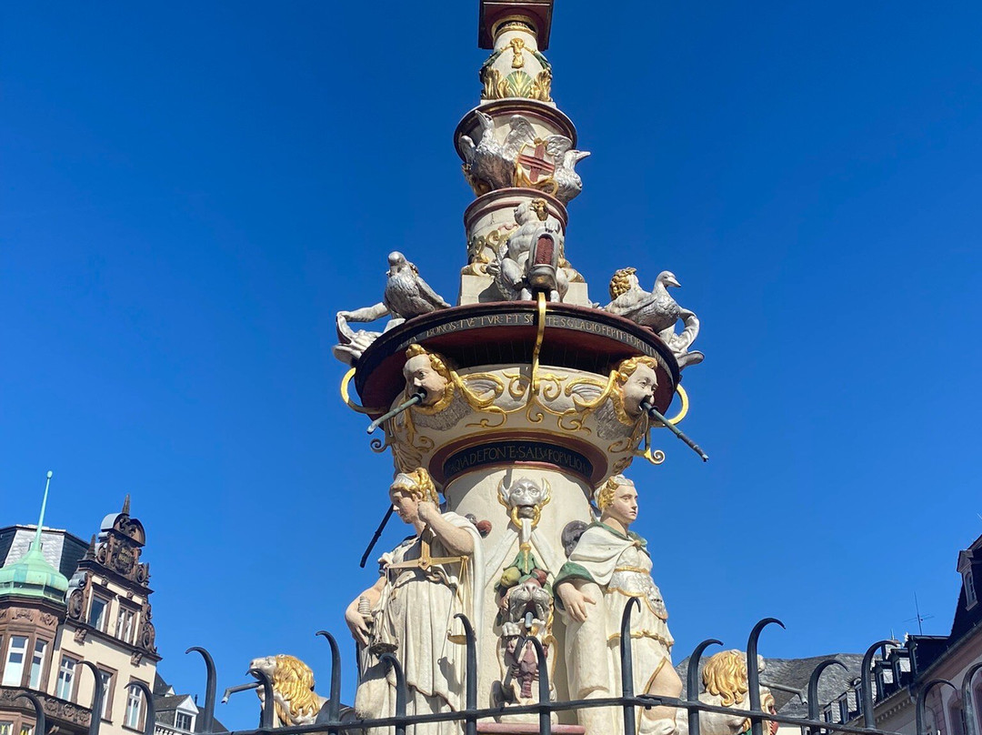 Petrusbrunnen-特里尔必去景点