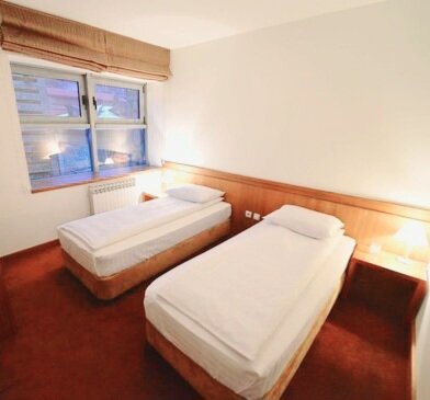 Garni Hotel Konak-官方