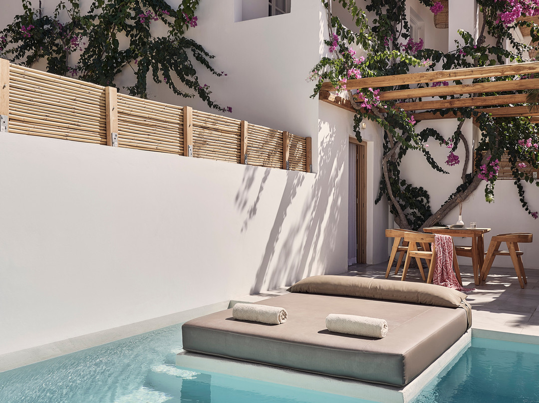 Dionysos Sea Side Resort主图