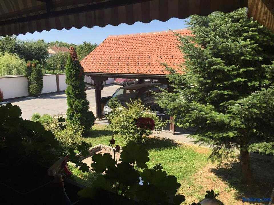 商务俱乐部旅馆