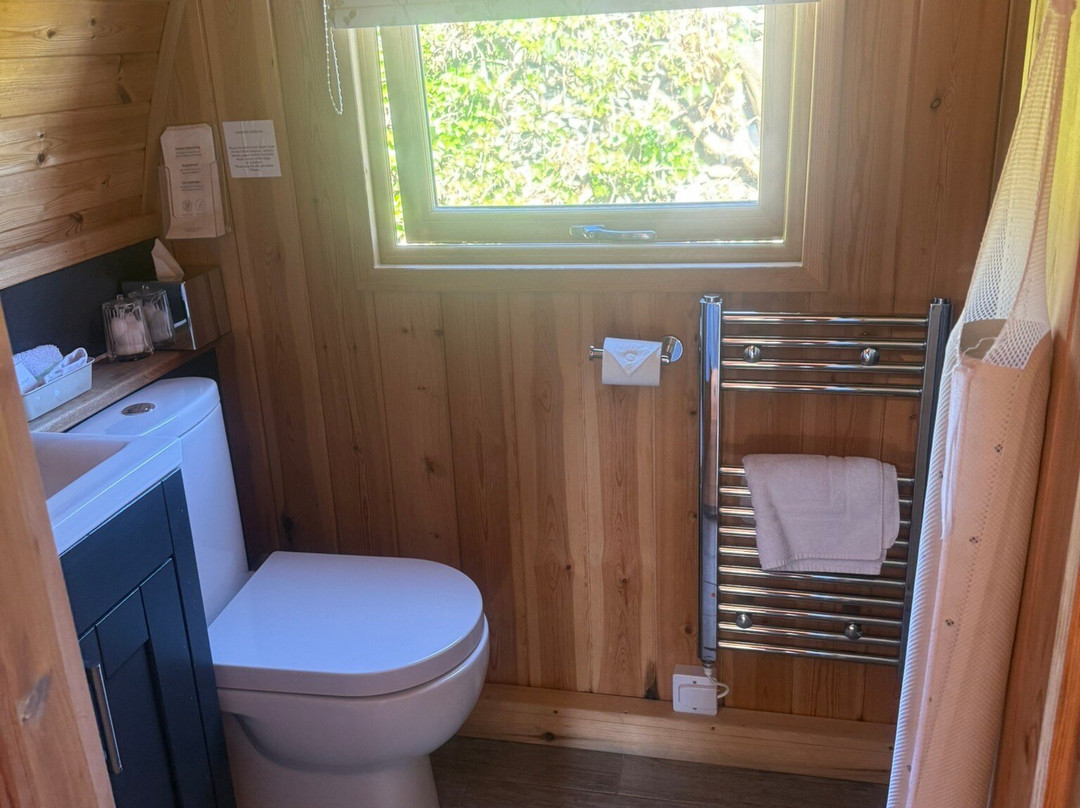 Broad Croft House主图