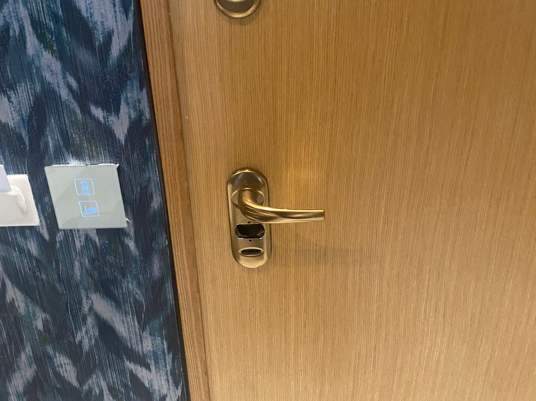 Adam Hotel Suites主图