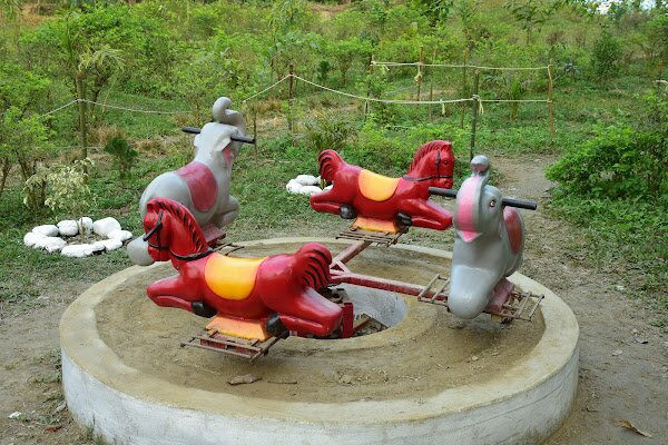 Resort Everest 	(Alipurduar)