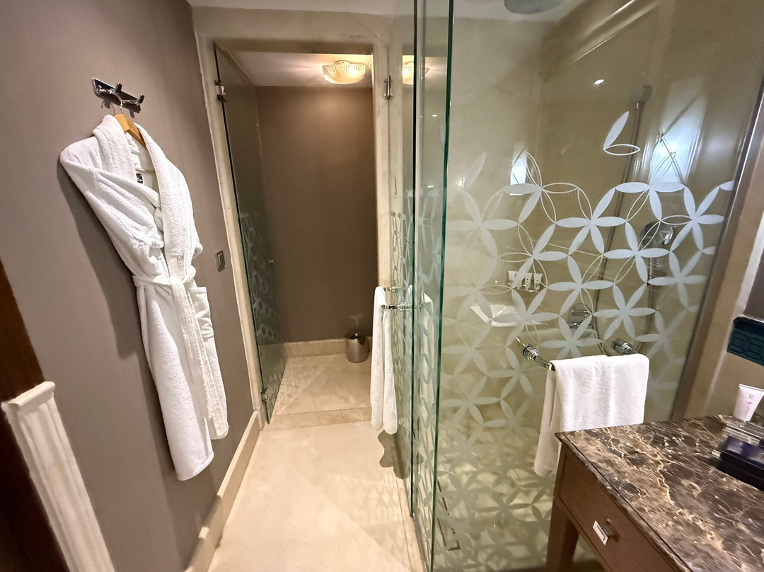 Ana Hotel Urmia主图