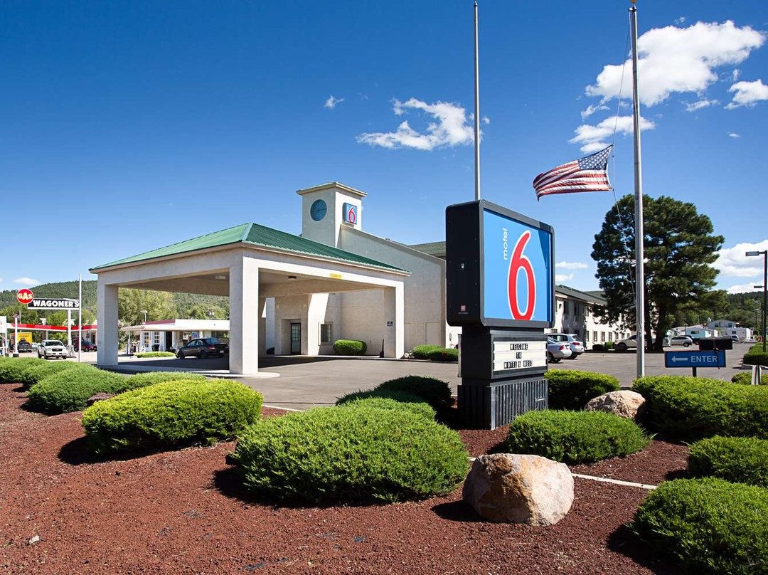 西威廉姆斯大峡谷6号汽车旅馆