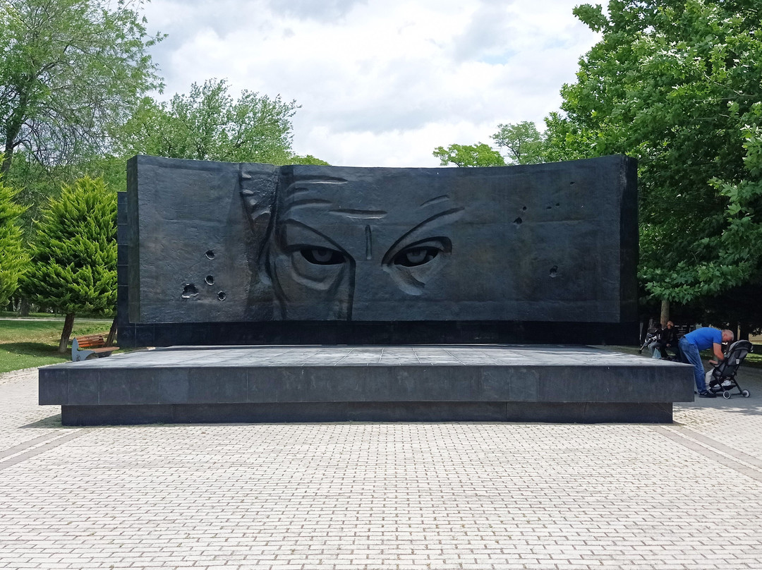 Monument to Richard Sorge-巴库必去景点