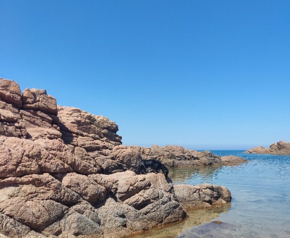 Spiaggia La Marinedda-Isola Rossa必去景点