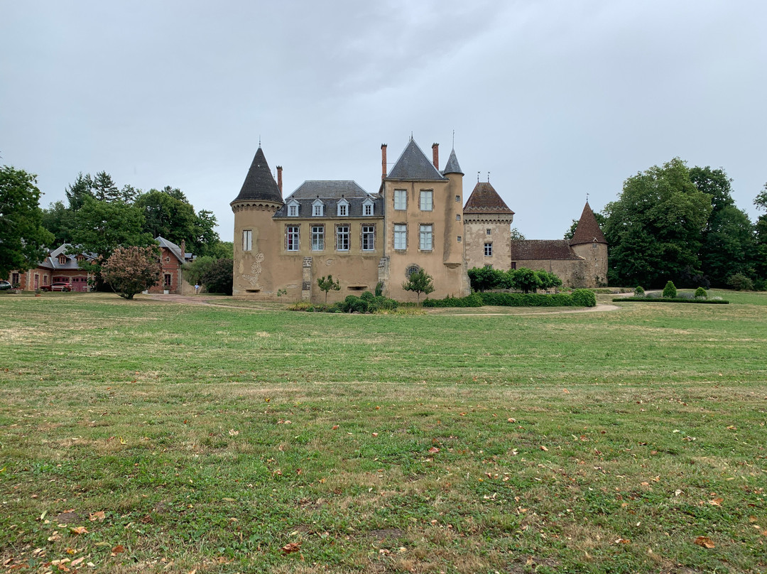 Quad Vignes et Chateaux-Couches必去景点