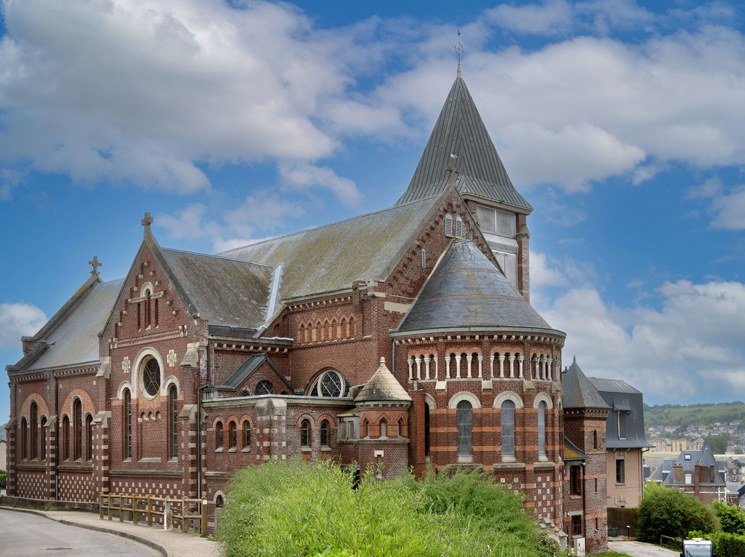 Eglise Saint-Martin-梅尔莱班必去景点