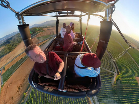 Globos Arcoiris-哈罗必去景点