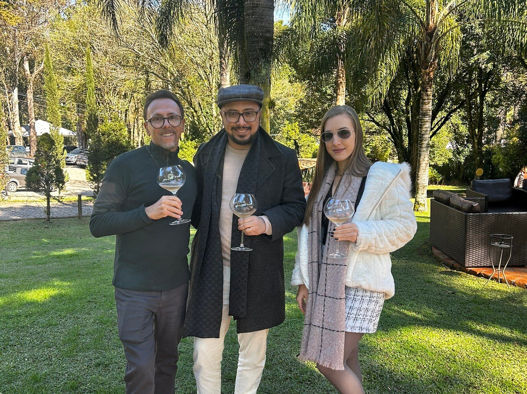 Cave Geisse-Pinto Bandeira必去景点