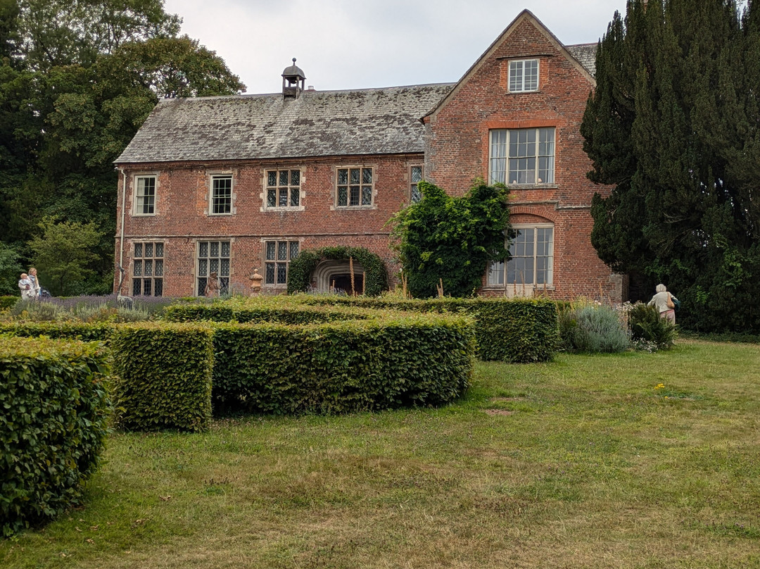 Hellens-Ledbury必去景点