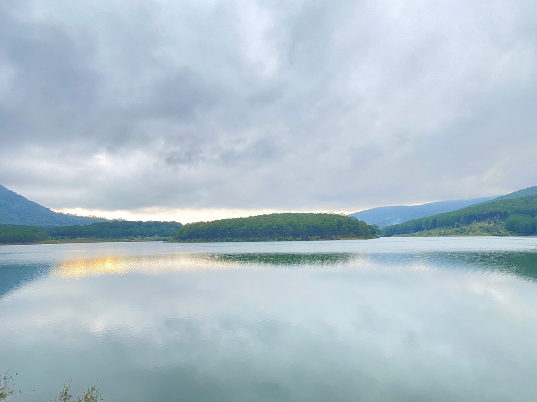Tuyen Lam Lake-大勒必去景点