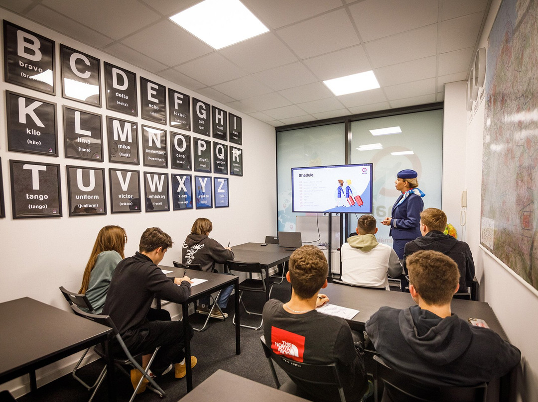 Simair - Flight Simulation Center-华沙必去景点