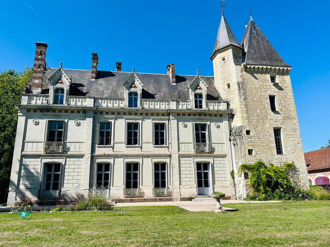 Chateau de Monthoiron-Monthoiron必去景点