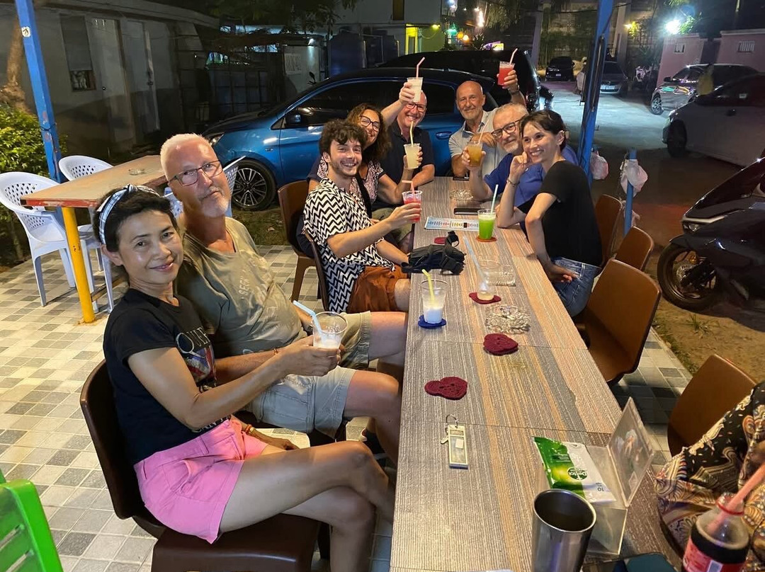 熊熊鸡尾酒吧-拉迈海滩必去景点