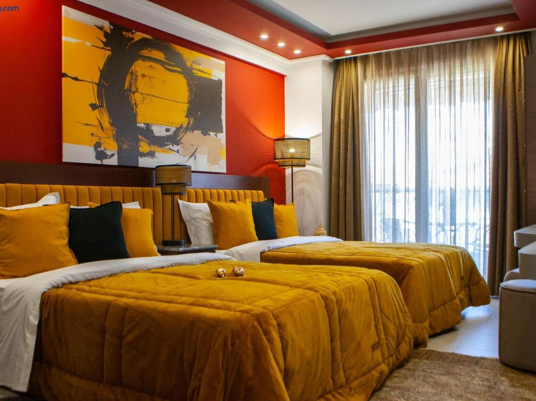 Dimis Studios and Apartments