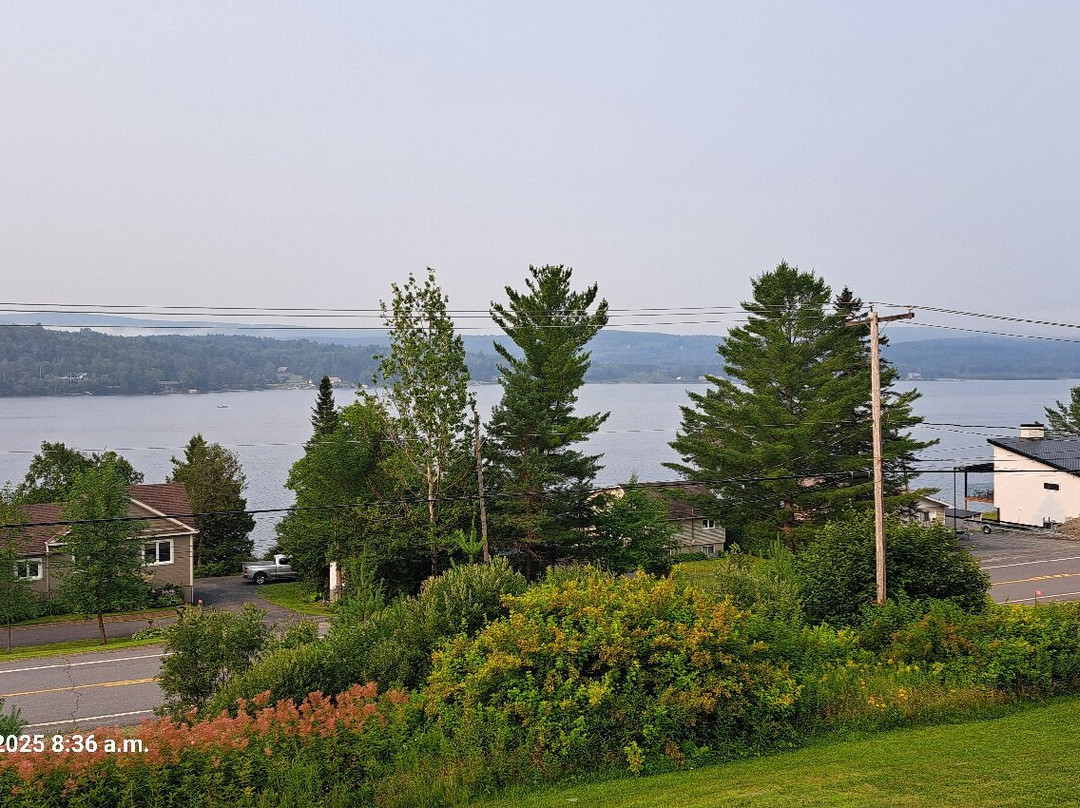 La Maison Bleue du Lac Wallace主图