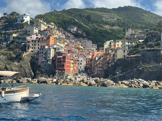 Crazy Boat Cinque Terre-拉斯佩齐亚必去景点