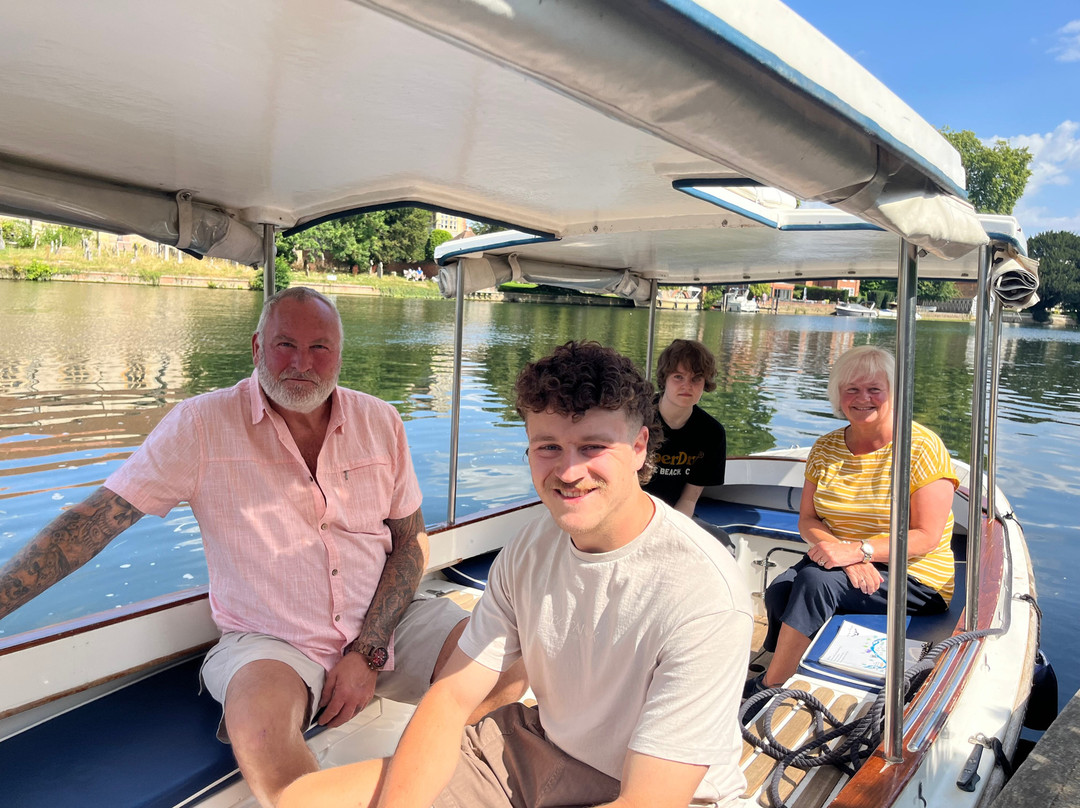 Boating at Marlow-Marlow必去景点