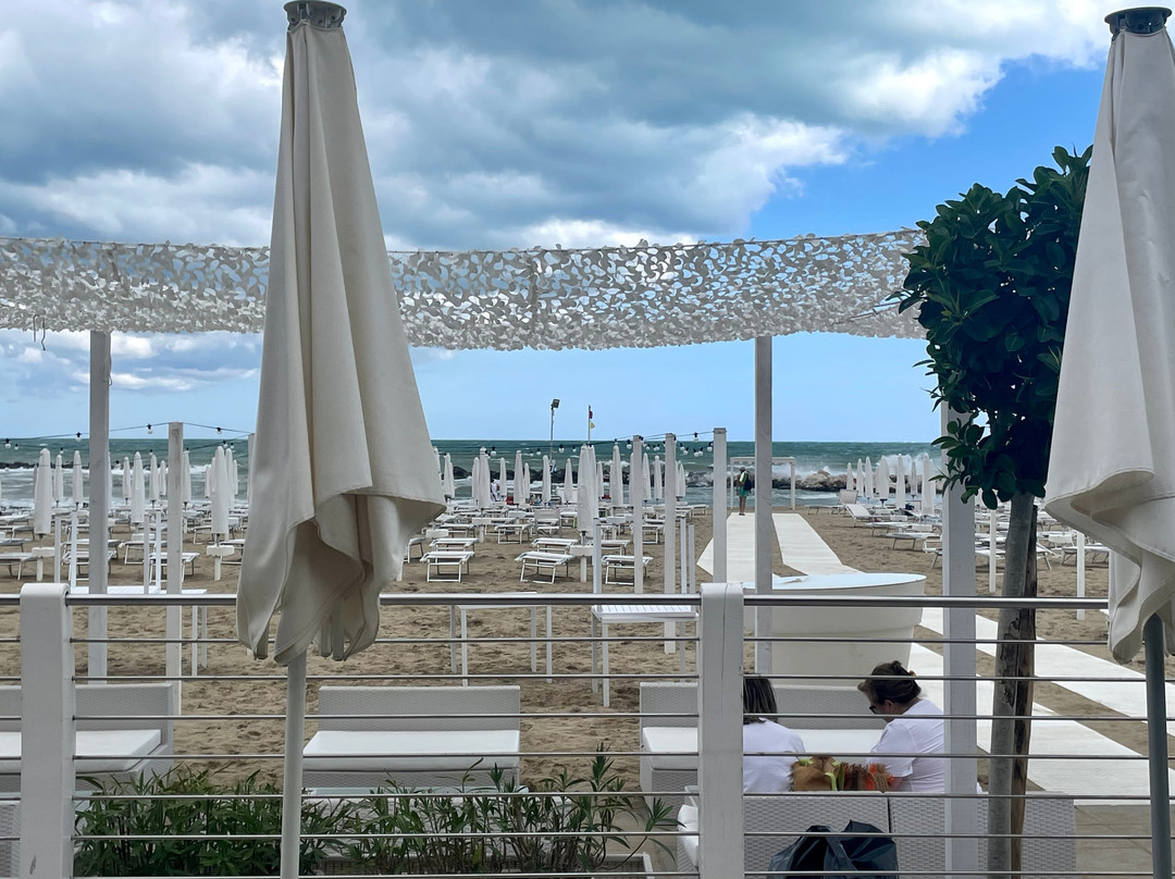 Cala Sveva Beach Club