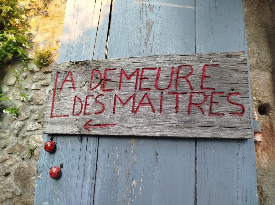 La Demeure Des Maîtres主图