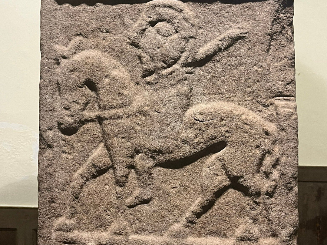 St Serf's Church and Dupplin Cross-珀斯必去景点