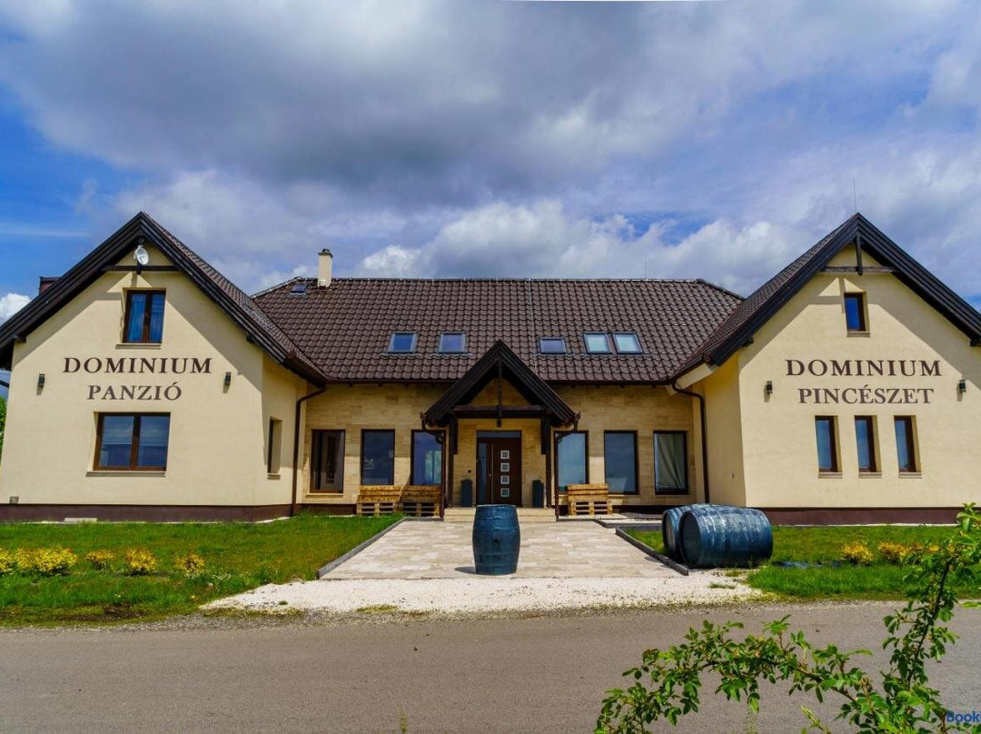 Dominium Pincészet és Panzió