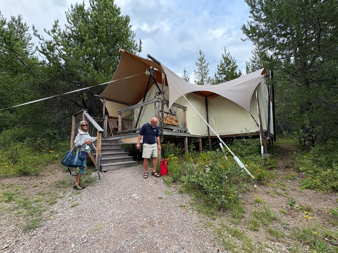 Under Canvas Glacier主图