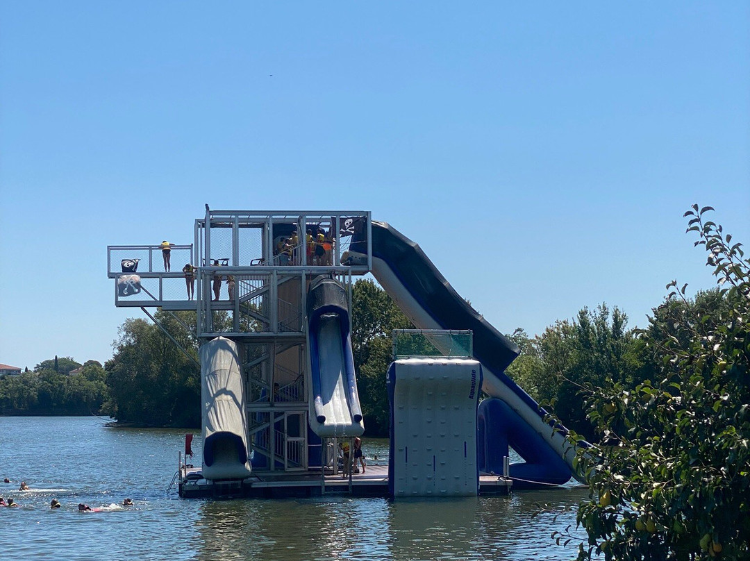 Waterworld Parc Aquatique Gonflable-Puget-sur-Argens必去景点