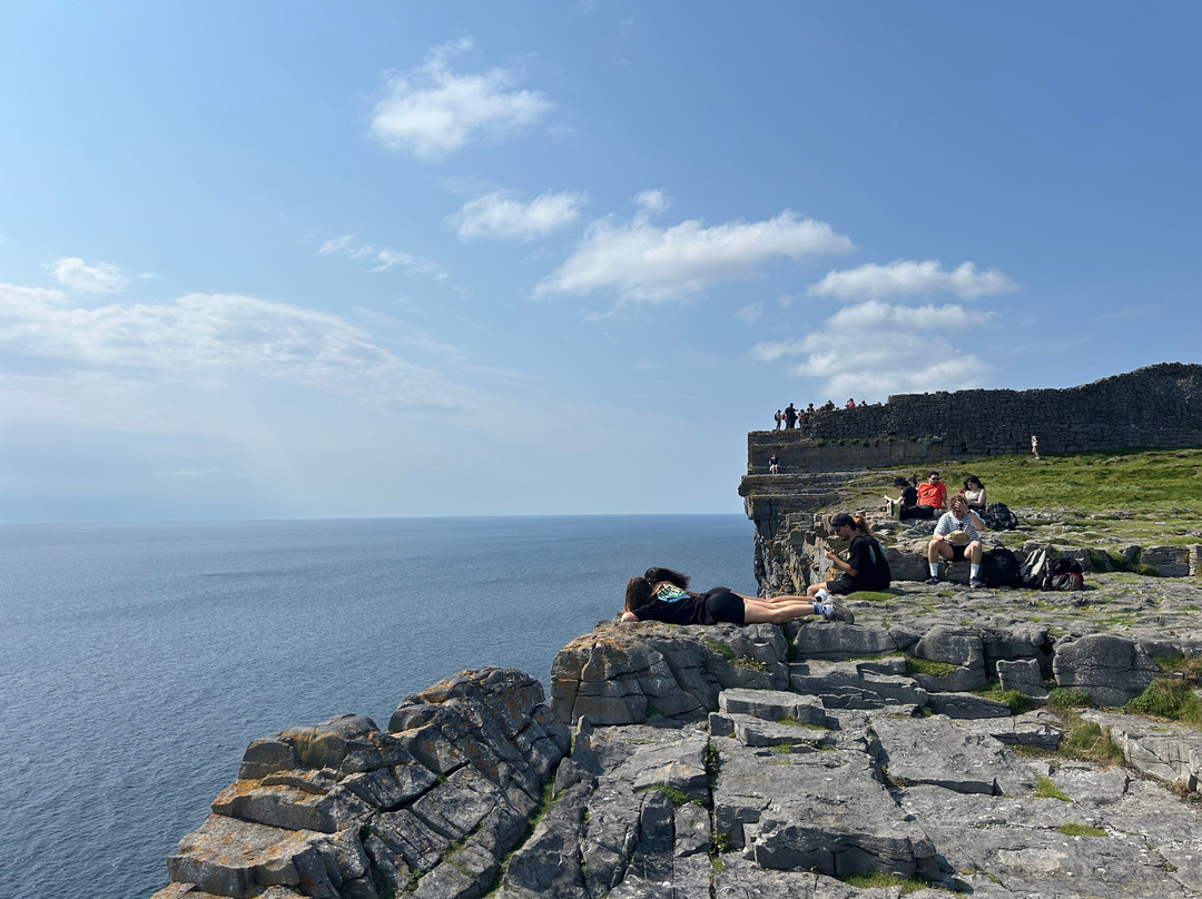 Aran Celtic Tours-Kilronan必去景点