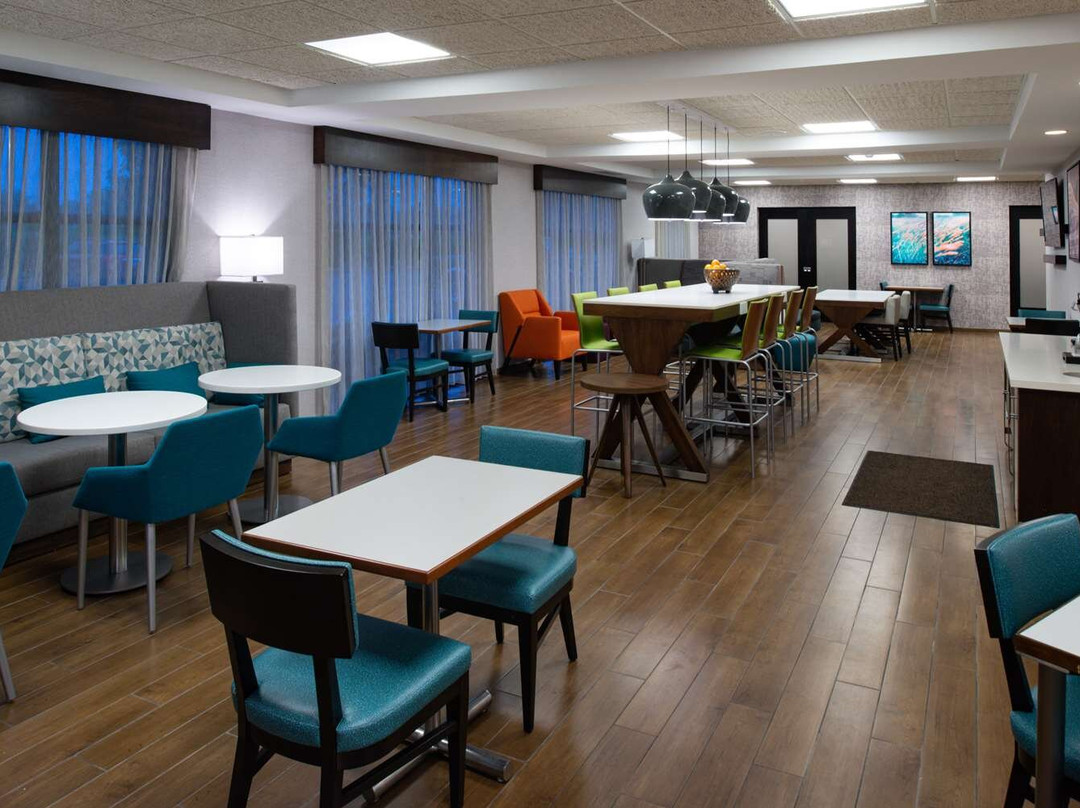 La Porte酒店住宿-Hampton Inn LaPorte