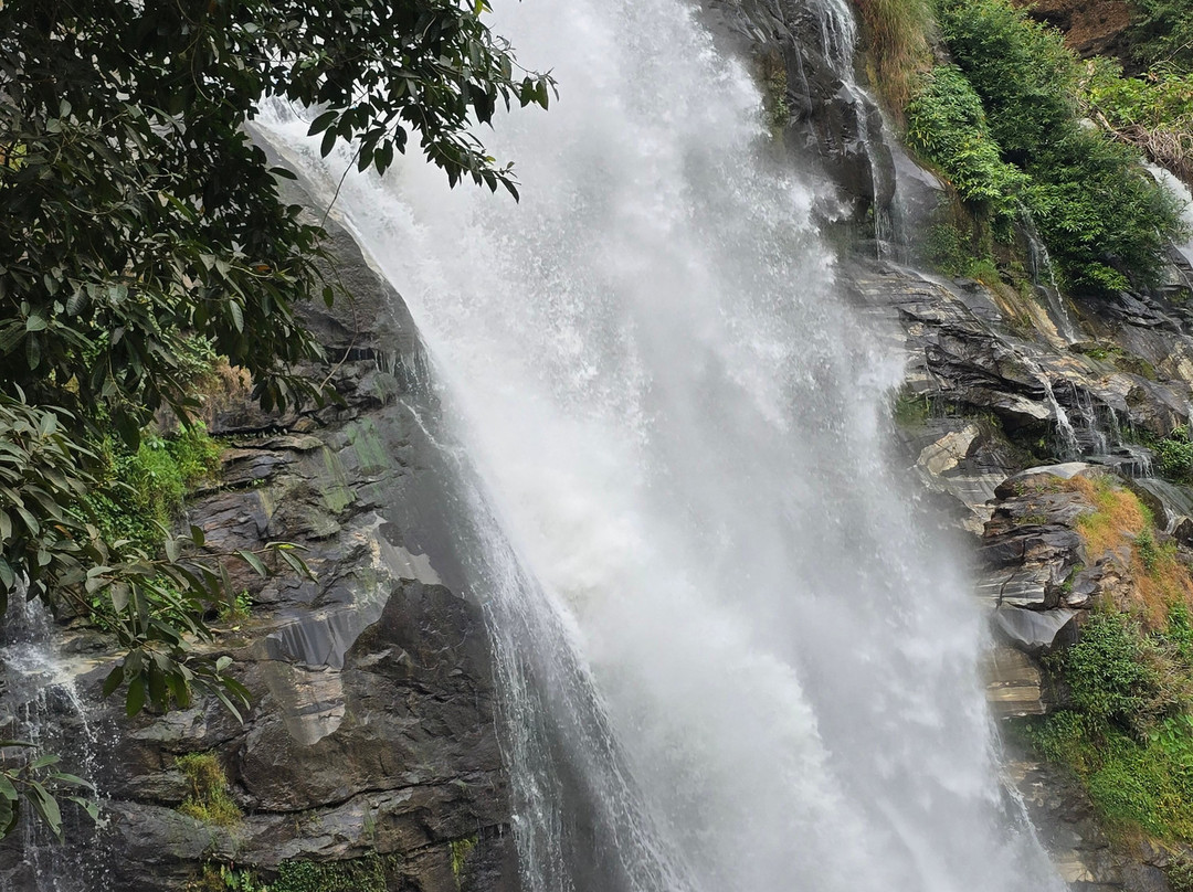 Wachirathan Falls-宗通必去景点
