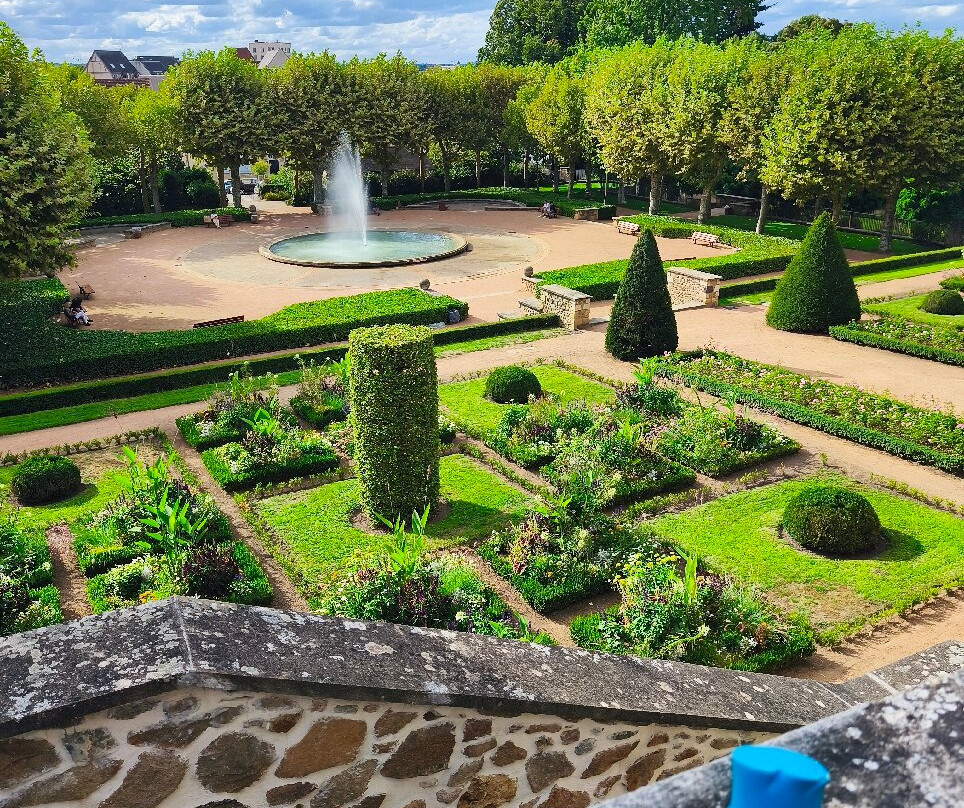 Parc Wilson-蒙吕松必去景点