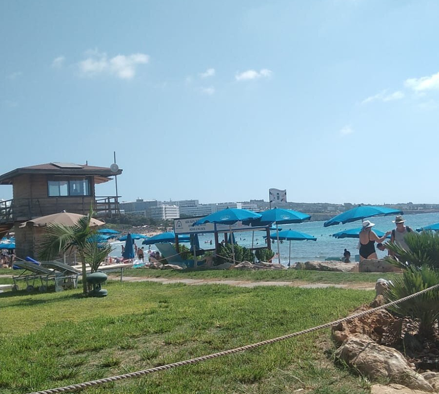 Okeanos Beach Boutique Hotel主图