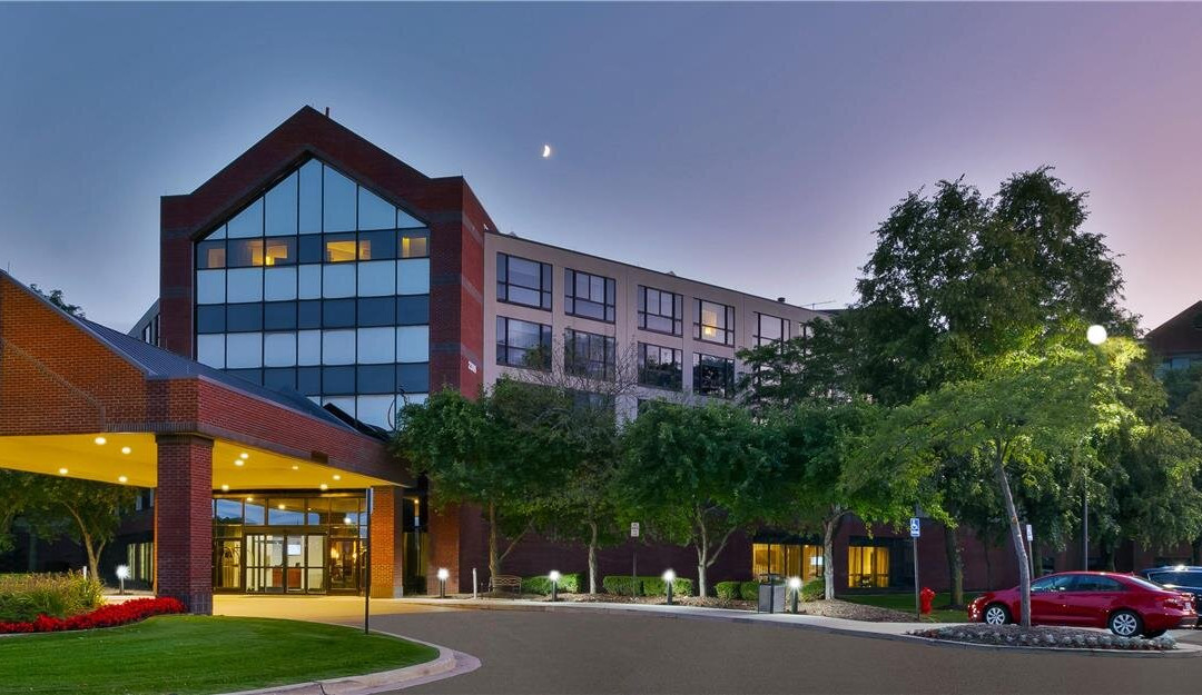 奥本山酒店住宿-奥本山希尔顿套房酒店