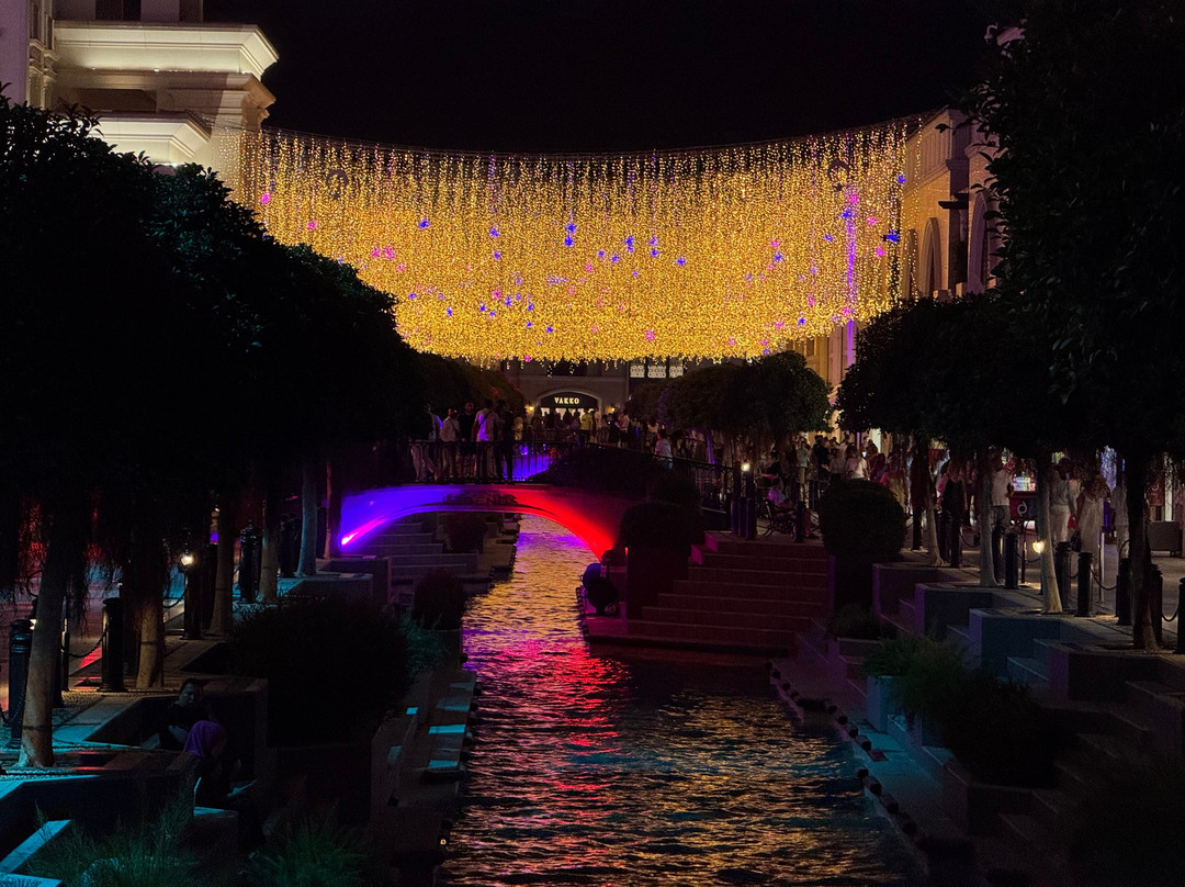 The Land of Legends Shopping Avenue-安塔利亚必去景点