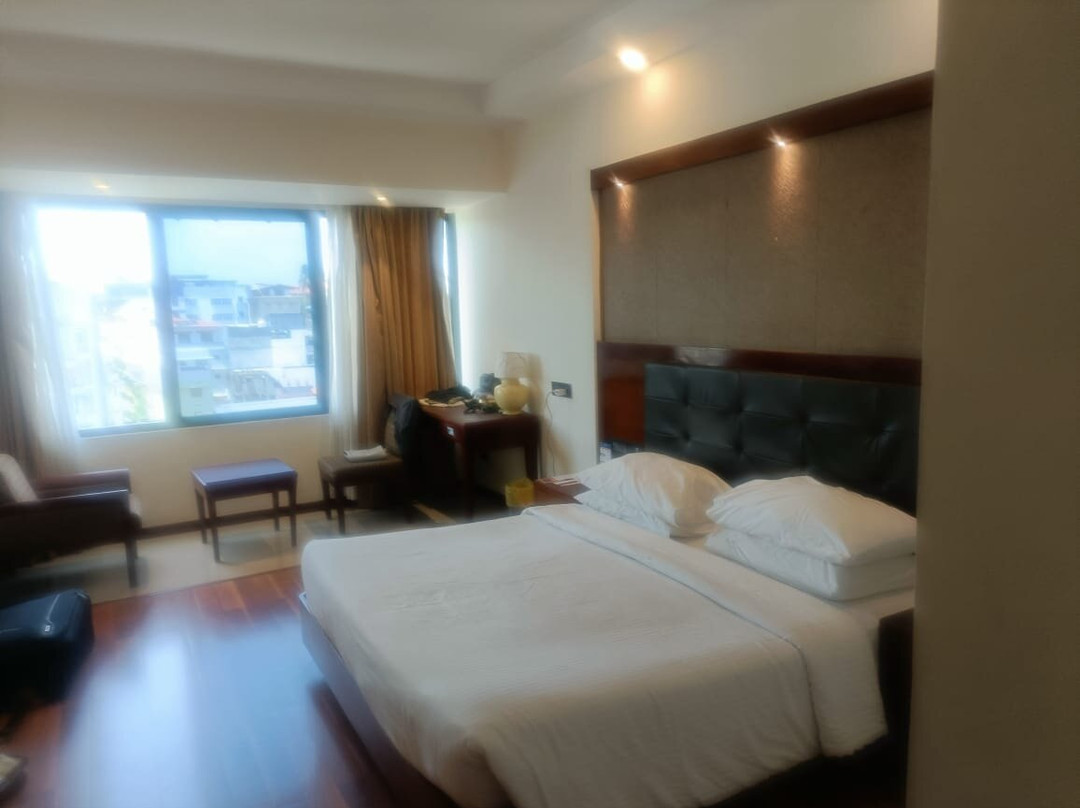 经典大道酒店主图