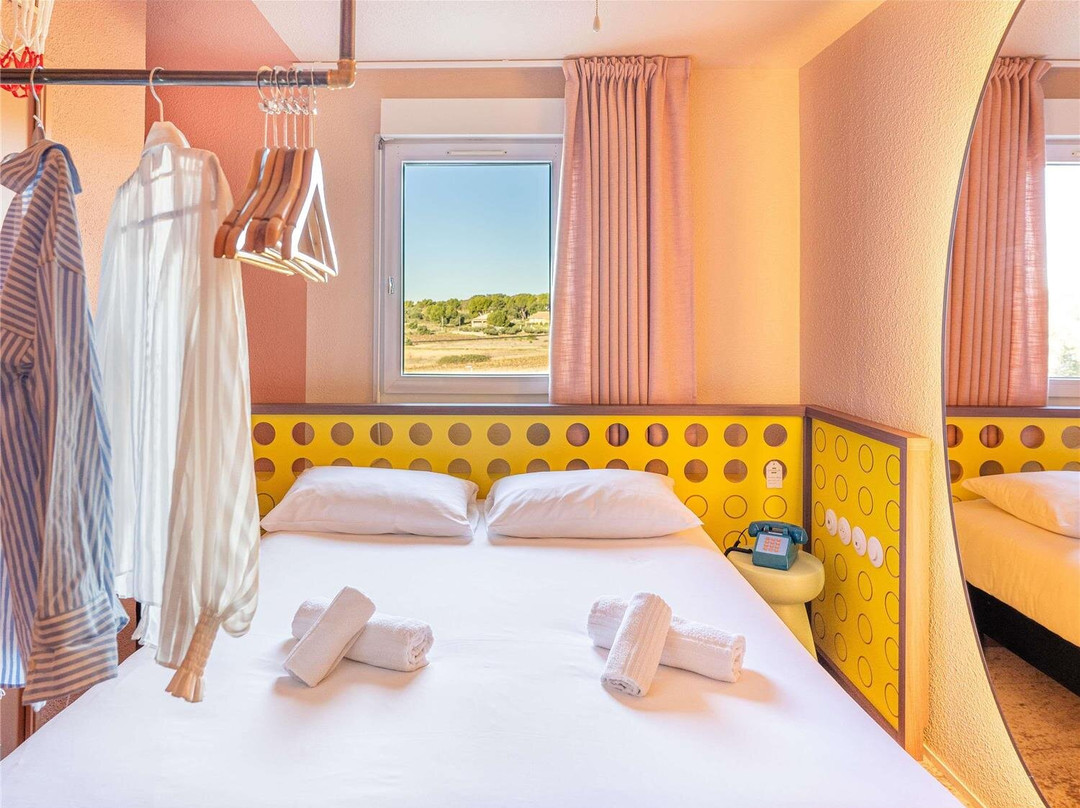 greet 阿维尼翁路加尔桥酒店主图