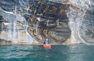 Pictured Rocks Kayaking-缪尼辛必去景点