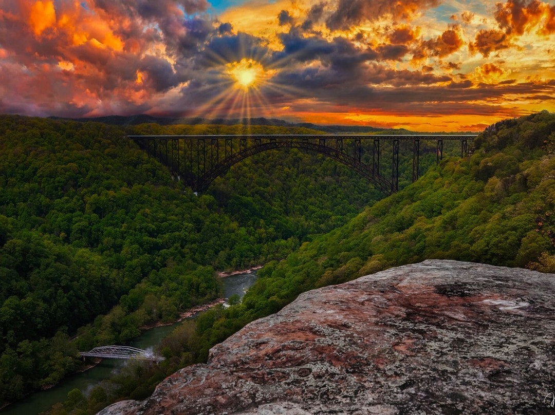 Canyon Rim Gifts-Lansing必去景点