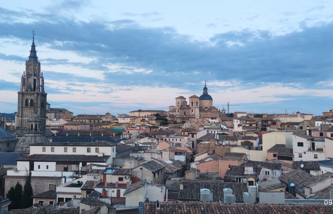 卡洛斯五世酒店主图