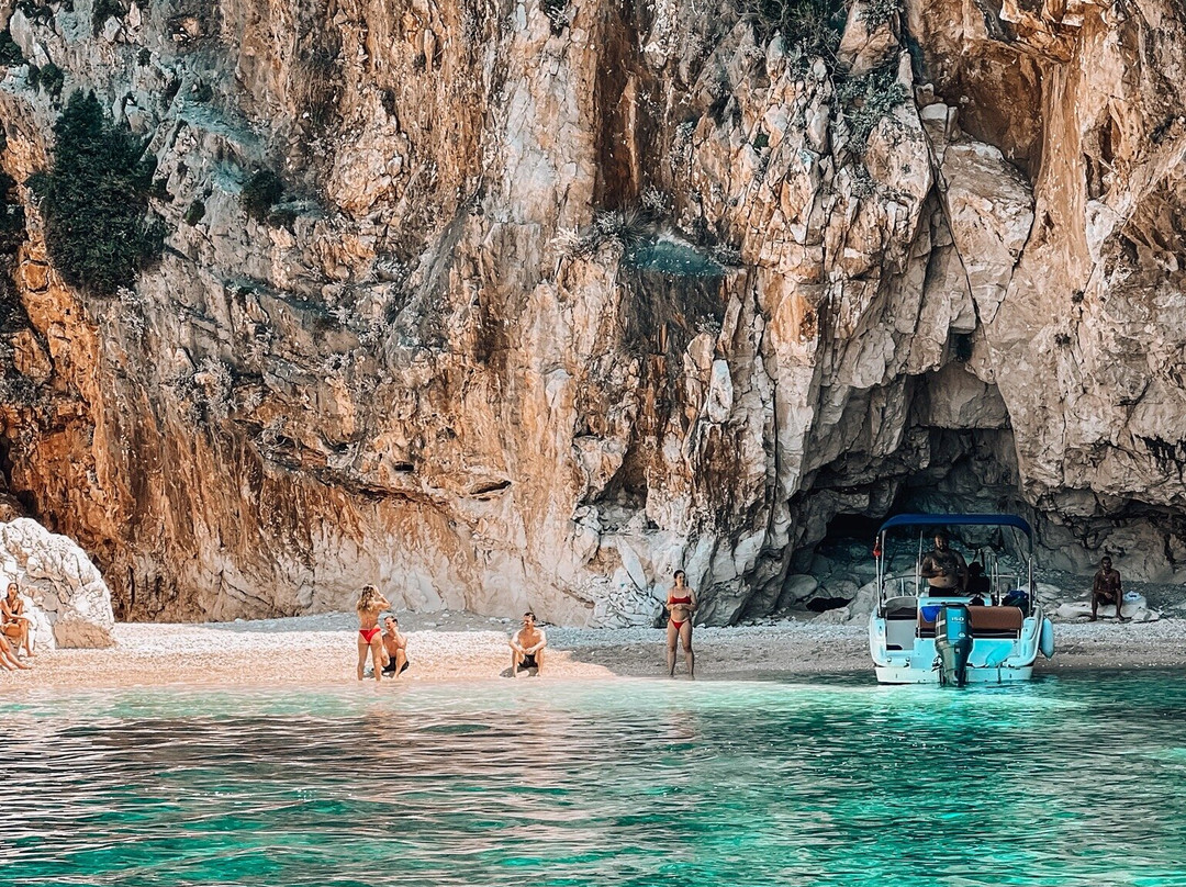 Himara Seas The Day-Himare必去景点