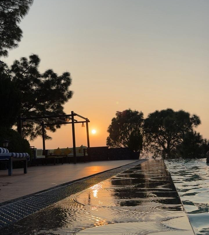 Suryavilas Luxury Resort & Spa主图